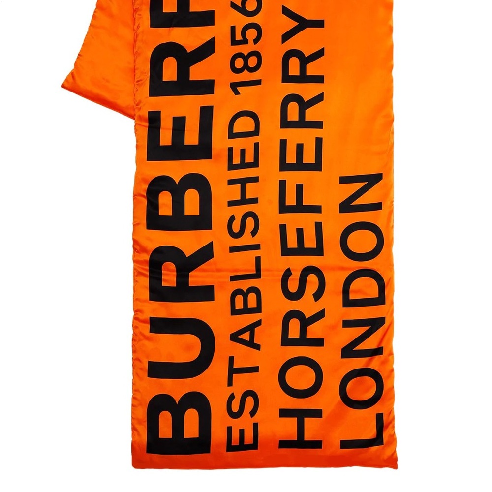 Burberry Orange Padded Scarf - Picture 4 of 13